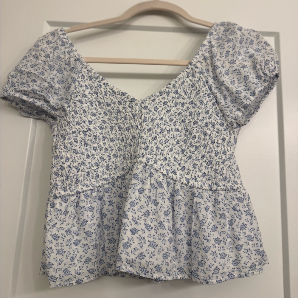 Hollister floral top